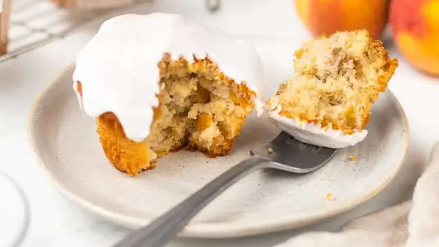 Video thumbnail for Glazed Peach Muffins Recipe