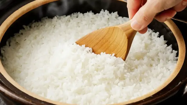 Video thumbnail for You Should Be Cooking Your Rice With Vinegar. Here's Why