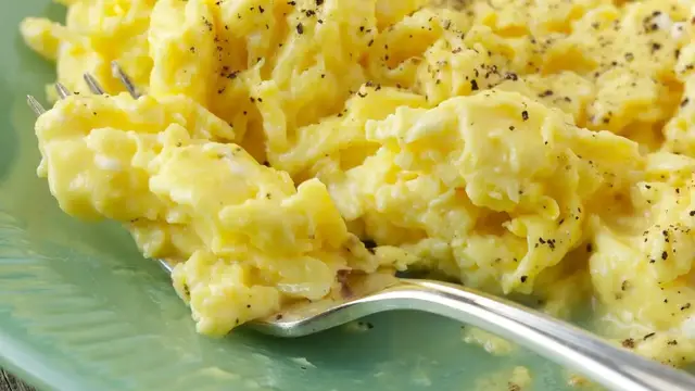 Video thumbnail for Unexpected Canned Ingredients You Should Add To Scrambled Eggs