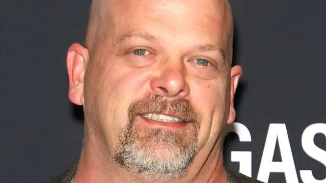 Video thumbnail for The Tragedy Of The Pawn Stars Cast Just Gets Sadder And Sadder