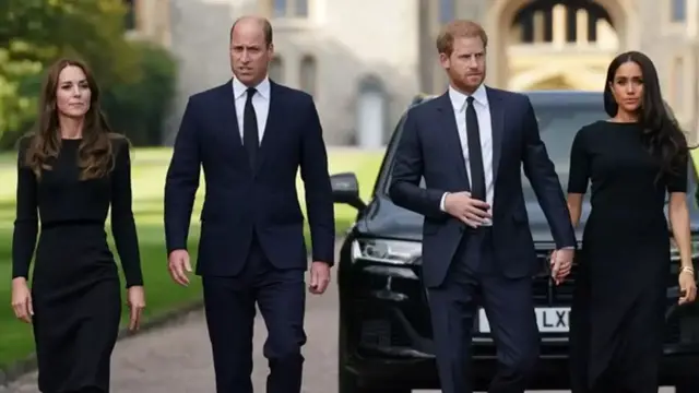 Video thumbnail for Celebrity Families That Can't Get Along