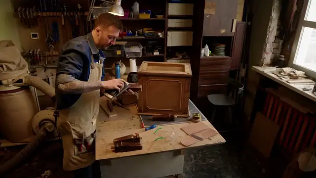 Video thumbnail for Fixing Loose Cabinet Hinges