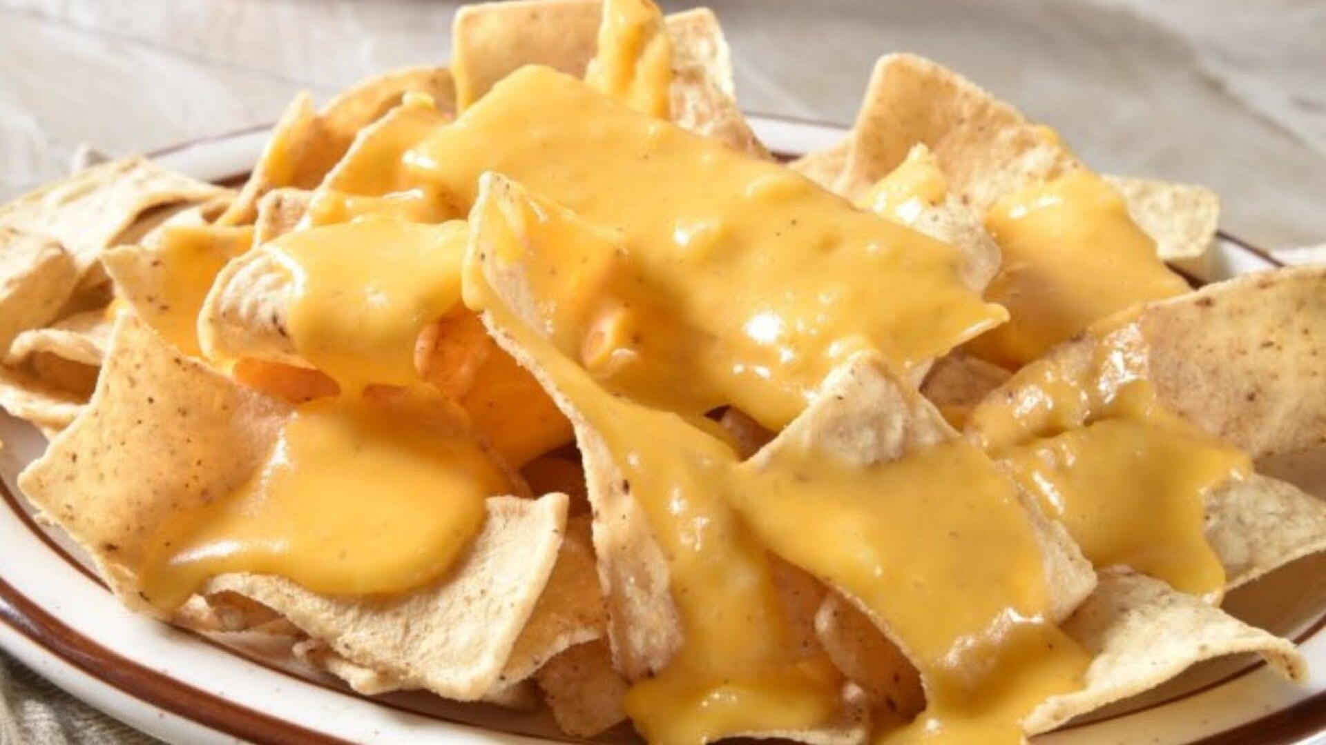 Video thumbnail for The Mistakes Everyone Makes When Making Nacho Cheese