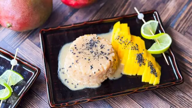 'Video thumbnail for Shortcut Mango Sticky Rice Recipe'
