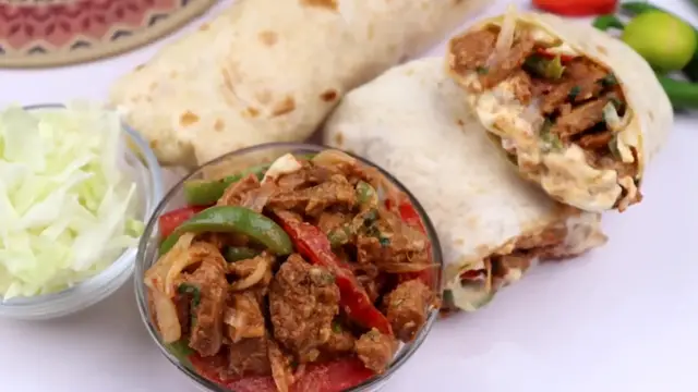 Video thumbnail for Spicy Beef Wrap Recipe