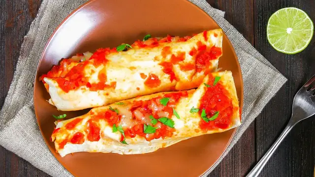 Video thumbnail for Keto Chicken Enchiladas recipe: video blog
