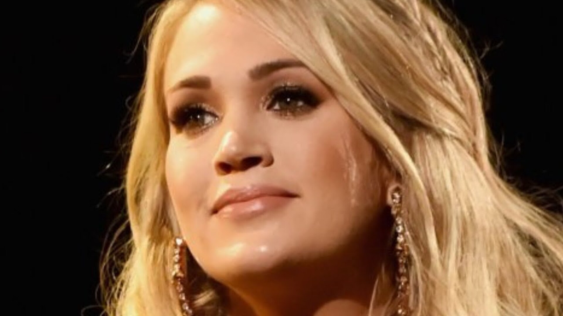 Video thumbnail for The Truth About Carrie Underwood's Sad Life