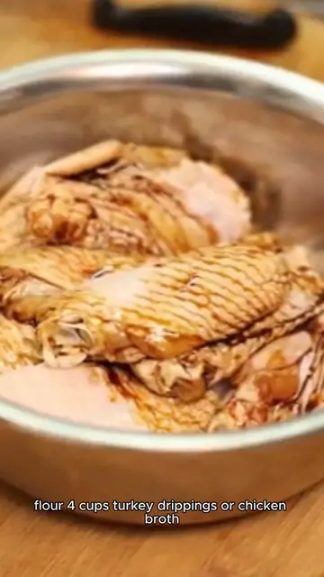 Video thumbnail for turkey gravy recipe