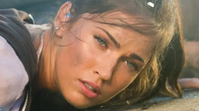 'Video thumbnail for What These Actors Look Like Without Makeup'