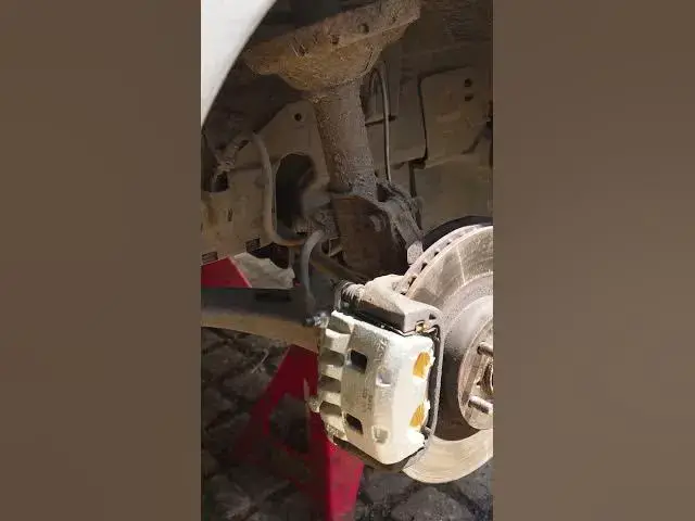 Video thumbnail for subaru legacy boxer - in for brake work