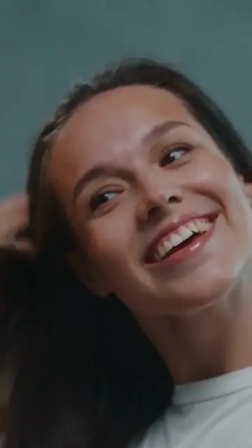 Video thumbnail for Haartransplantation in Deutschland: KÖ-HAIR Klinik im Überblick