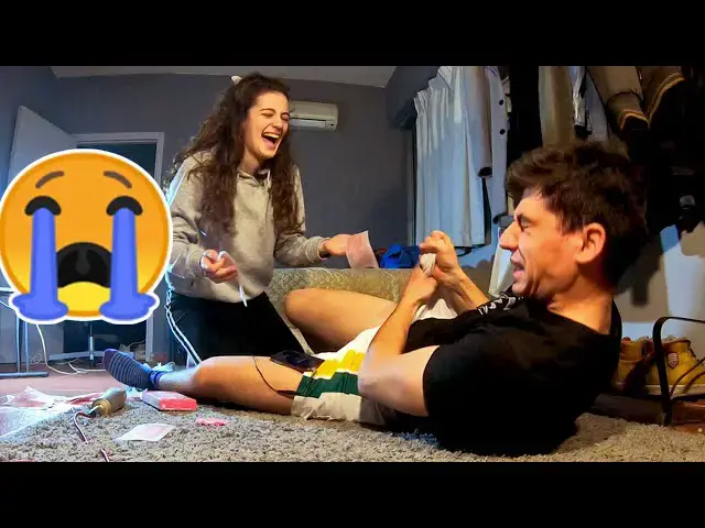 Video thumbnail for GIRLFRIEND PAINFULLY WAXES MY BODY HAIR!!