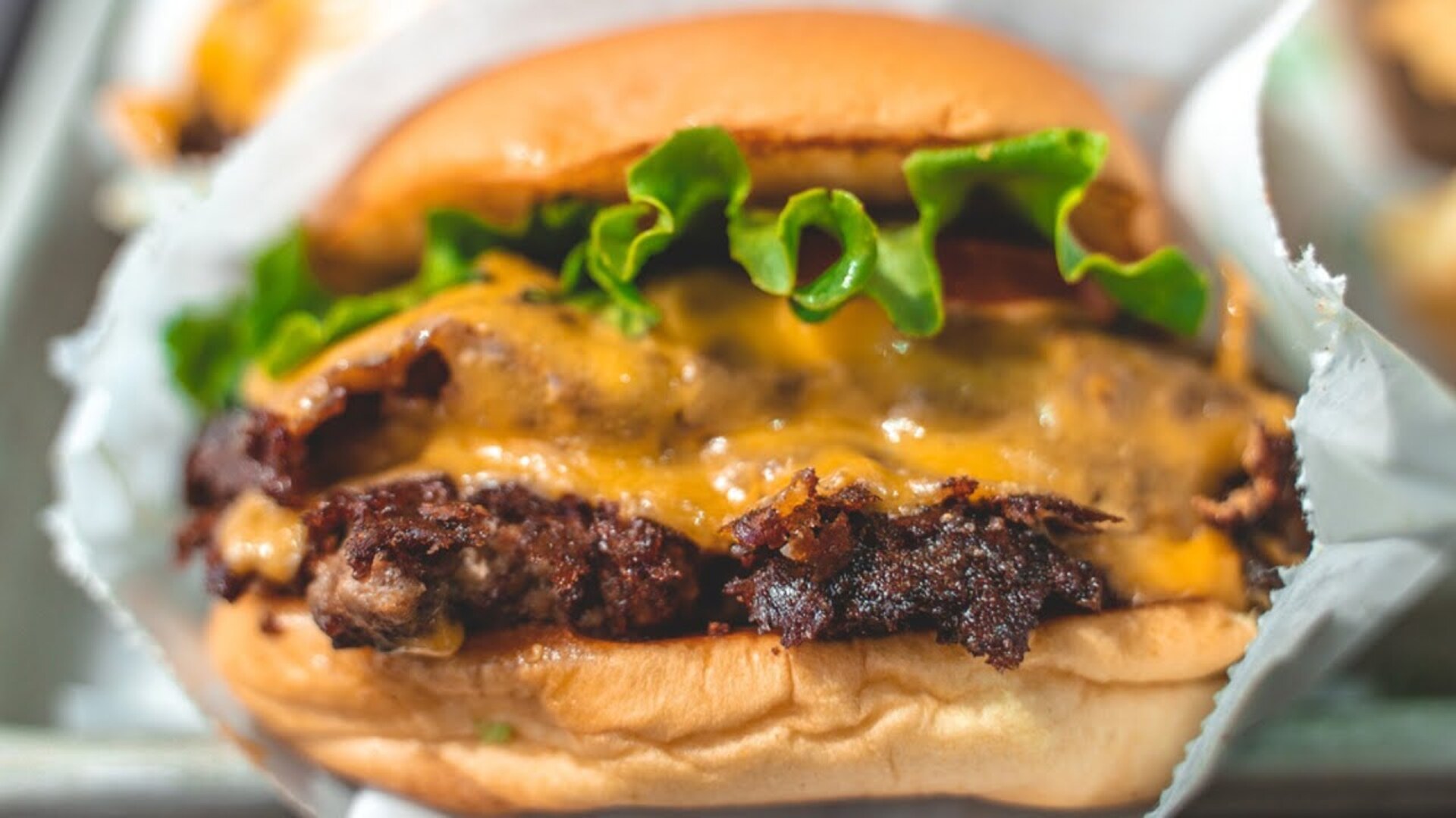 Video thumbnail for We Finally Know Why Shake Shack's Shackburger Is So Delicious