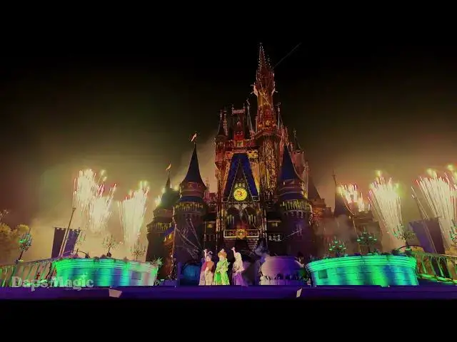 'Video thumbnail for Hocus Pocus Villain Spelltacular at Mickey's Not-So-Scary Halloween Party Rain Contingency 4K'