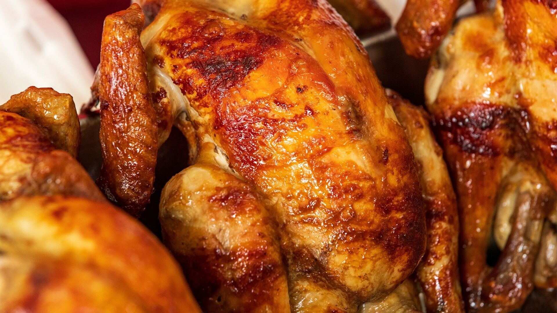 Video thumbnail for Red Flags To Look Out For When Buying A Rotisserie Chicken