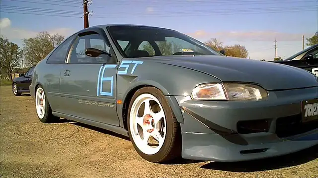 Video thumbnail for 93 Civic coupe with JDM B16 on Skunk2 ProC's+Vision DC mirrors,ChargeSpeed fenders & J's racing aero