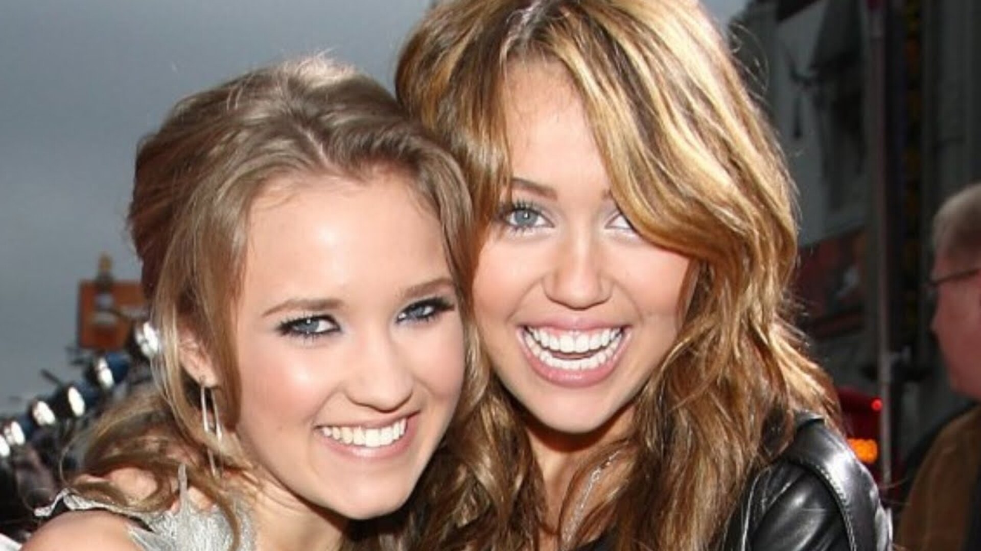Video thumbnail for Disney Channel Stars Who Didn't Get Along In Real Life