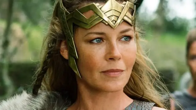 Video thumbnail for The History Of Amazons From Wonder Woman Explained