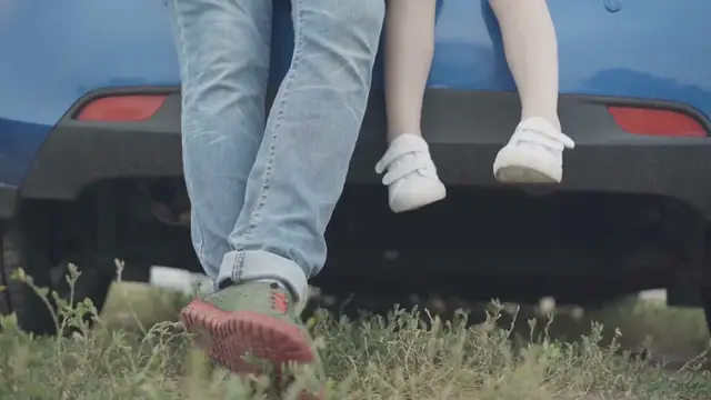 Video thumbnail for "Jason Aldean's Family: Meet His Four Children Keeley, Kendyl, Memphis, and Navy"