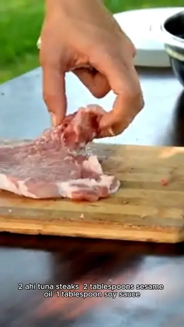 Video thumbnail for Ahi tuna recipe